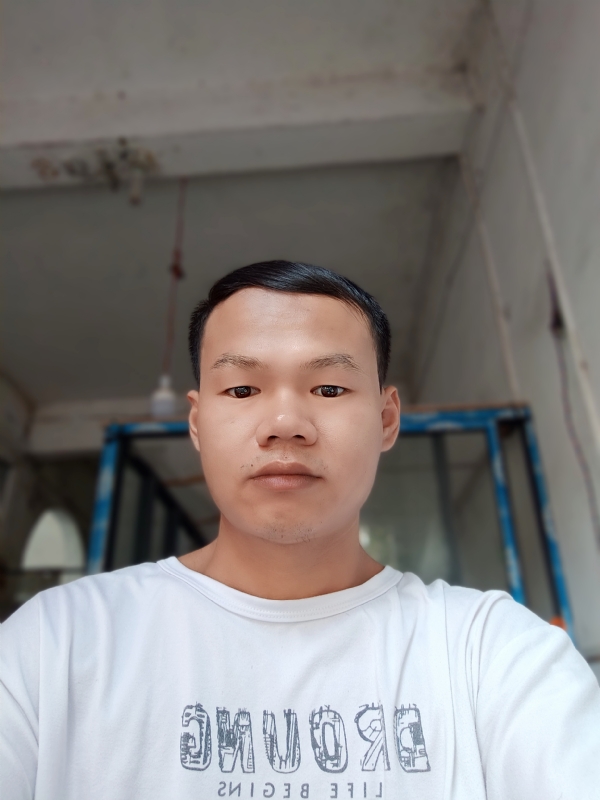 莫待无花的第一张照片--三都闪婚服务中心